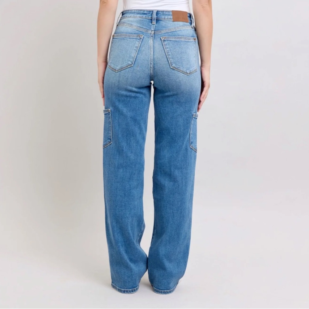 Judy Blue high rise straight jeans - Picture 3 of 4